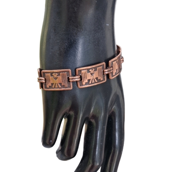 Vintage 1950s Copper Thunderbird Link Bracelet – Boho Southwest Vibes - Picture 3 of 9